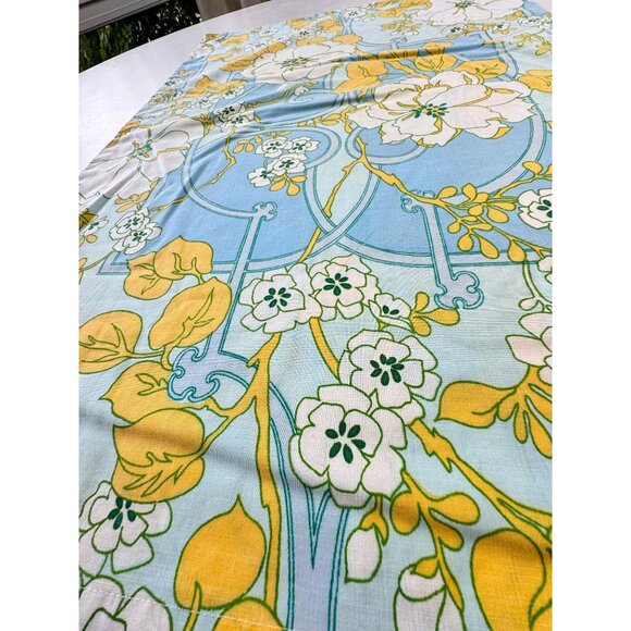 Vintage 1970s pillowcase, geometric floral, blue and yellow, groovy, single - Picture 3 of 8
